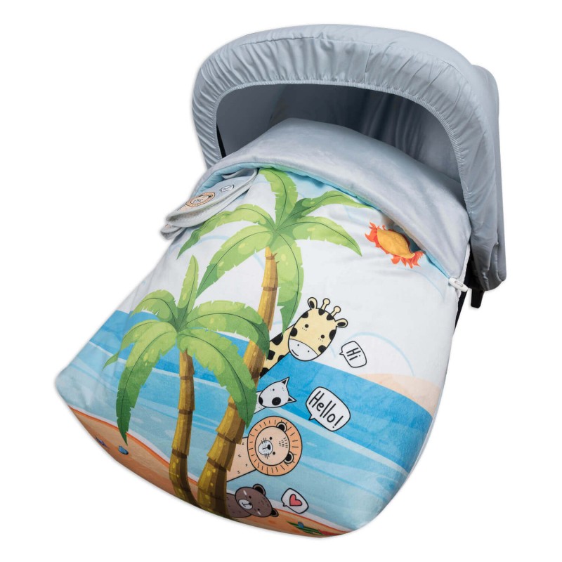 Group 0 or Maxicosi Waterproof Bag with Hood and Beach Harness Cover Group 0 or Maxicosi Waterproof Bag with Hood and Beach Harness Cover