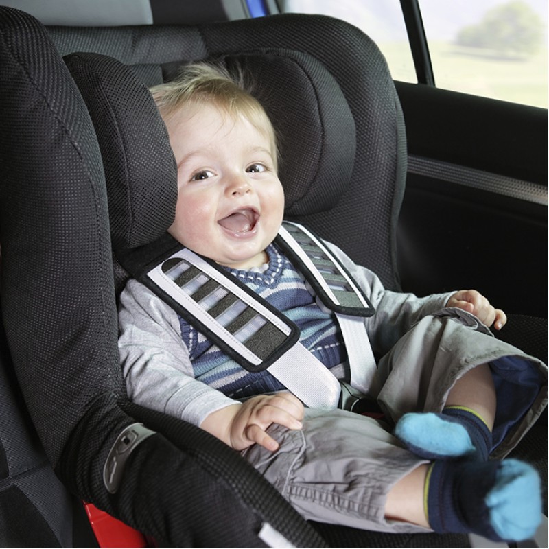 Protector para el asiento del coche SARO Protector para el asiento del coche SARO